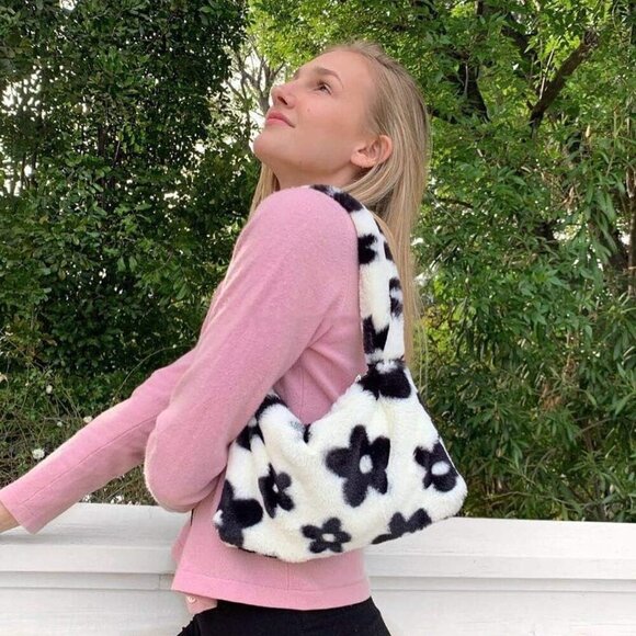 Plush Underarm Bag Women Furry Shoulder Tote Purse for Winter Autumn - Picture 4 of 7